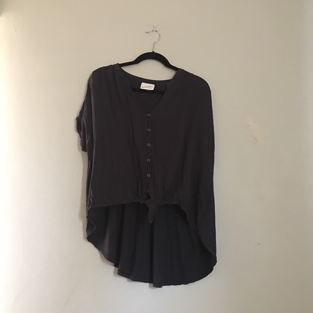 BUTTON UP TIE SHIRT
